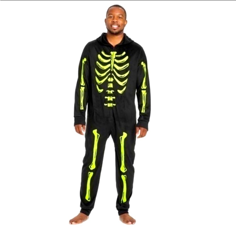 HYDE and EEK Men’s Skeleton Onsie Costume or Pajamas Glow in the Dark NWOT